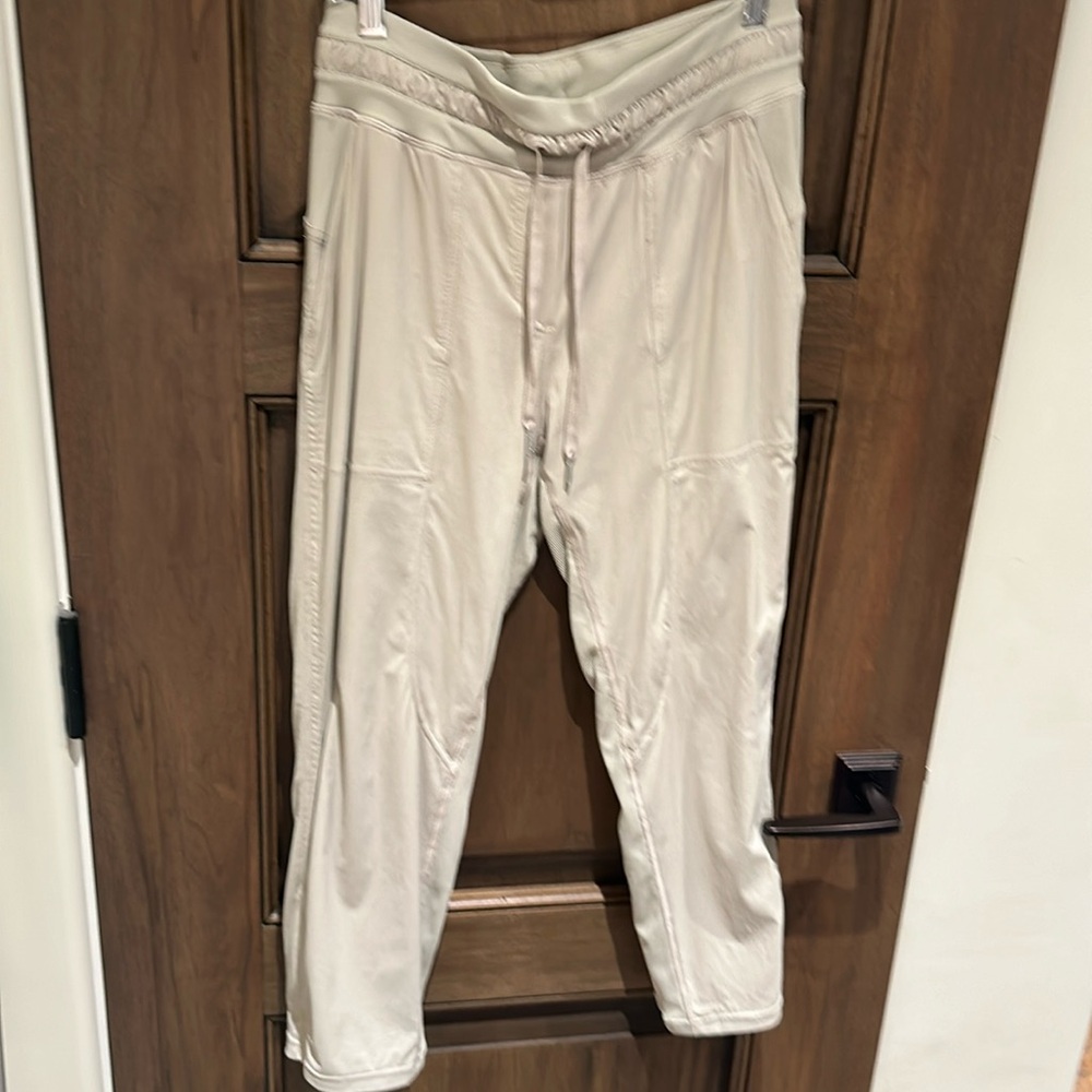 Lululemon joggers